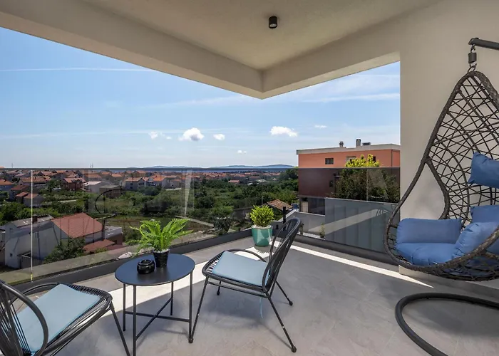 Depaja Zadarvillas Vila *